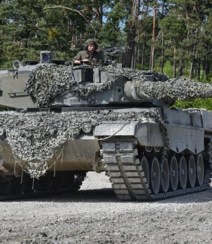 Нові «Леопарди» та тисячі снарядів: Німеччина надає Україні новий пакет військової допомоги