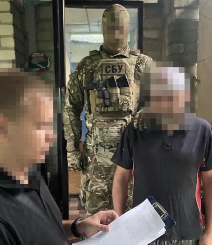 Фото затримання викладача вишу на Запоріжжі, який шпигував для ФСБ