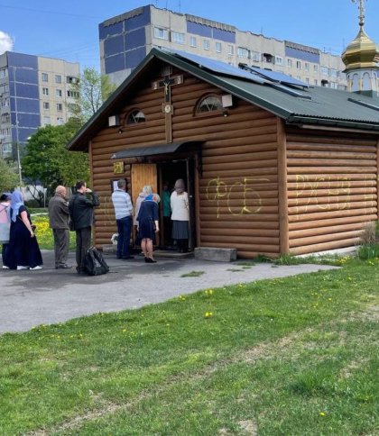 Вірянка скандальної церкви МП на Сихові заявила, що війну почали «щирі українці»