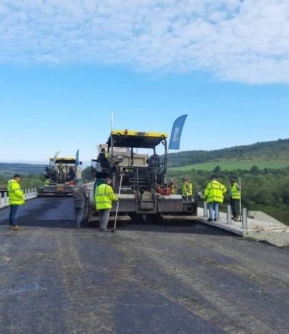 Міст у селі Крушельниця відкриють вже цього тижня