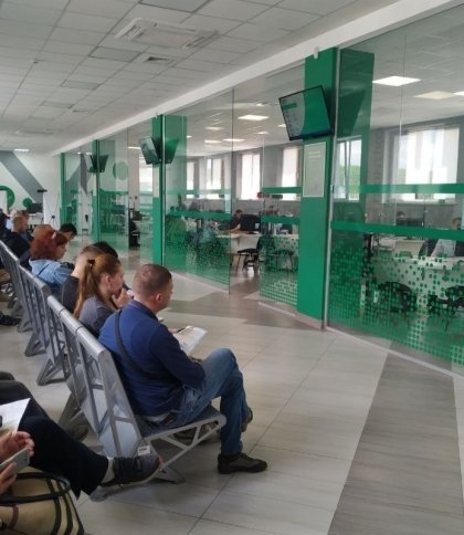 У сервісних центрах МВС запрацювала оновлена електронна черга: що змінилось