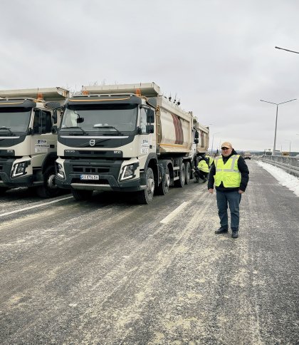 Біля Львова завершили будівництво мосту через залізницю