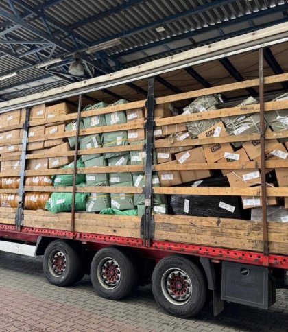 У «Краківці» намагалися перевезти шуби під виглядом гуманітарки