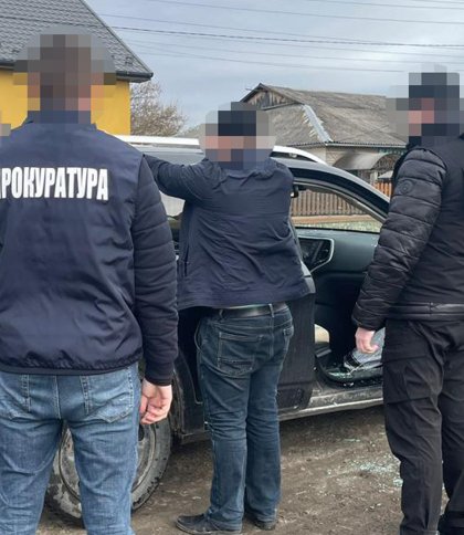 Вдома у затриманого за розкрадання лісу депутата з Львівщини правоохоронці знайшли 1,2 млн грн готівки