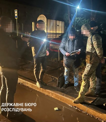 На Львівщині правоохоронець обіцяв влаштувати військовозобов’язаного до ДПСУ за 1,8 тис. доларів