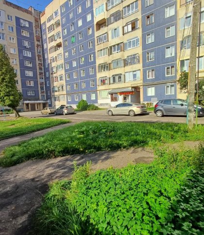 На Сихові двічі перепродали будівлю автомийки, якої не існує