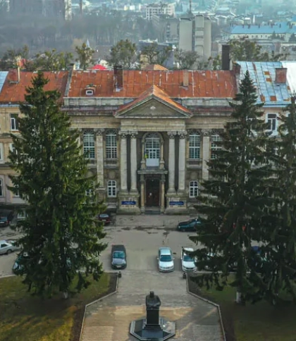 Майно Львівської обласної лікарні передадуть у державну власність