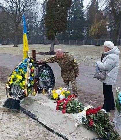 На новому полі почесних поховань у Львові поховали першого загиблого захисника