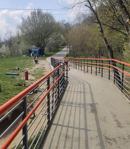 Поблизу Шевченківського гаю з'явився новий міст через залізницю