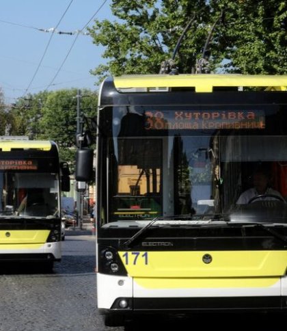 У Львові запрошують на навчання та роботу водіїв трамвая та тролейбуса