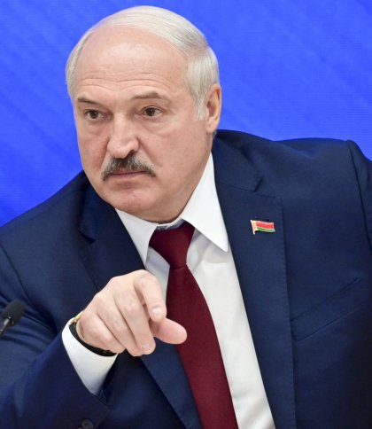 Лукашенко виступив з промовою про війну: запропонував мир без права на перегрупування військ