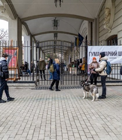 Львівщина щодня відправляє понад тисячу тонн допомоги областям, де йде війна