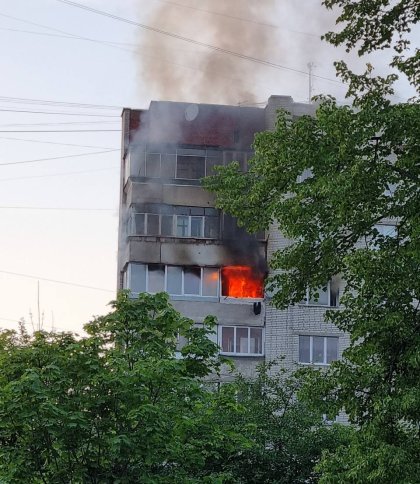 Пожежа у Львові: на вулиці Панча горить квартира