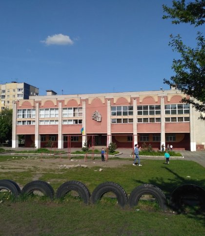 Суд оштрафував батьків школярів львівського ліцею за танці під російський реп