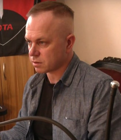 Отець Михайло Греділь, скриншот відео «Суспільного»