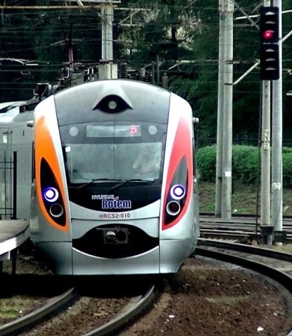 Цього місяця з Польщі до Рави-Руської почне курсувати міжнародний потяг