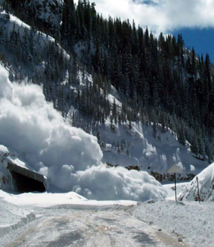 У Карпатах сніголавинна небезпека: не найкращі умови для походу у гори