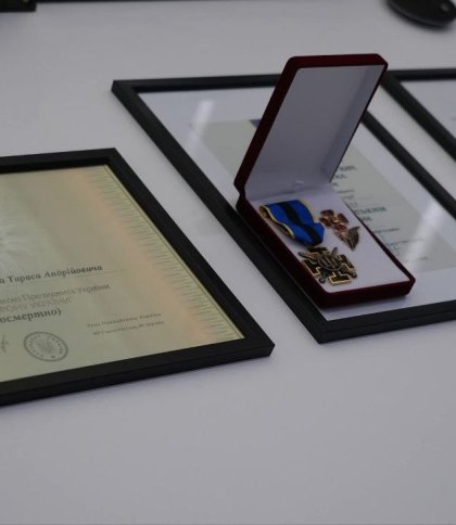 Двох військових з Львівщини посмертно нагородили державною відзнакою та хрестом
