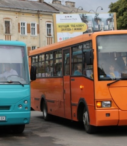 У поминальний день у Дрогобицькій громаді до кладовищ курсуватимуть автобуси: розклад