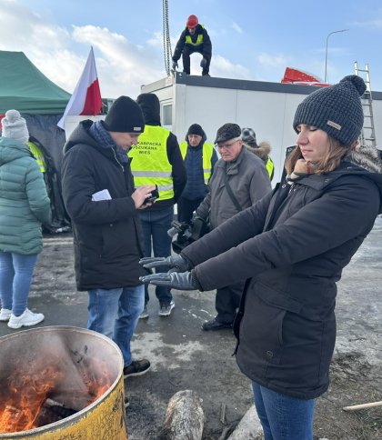 Фермери з організації «Підкарпатське ошукане село» протестували на кордоні з Україною, фото з Twitter організації