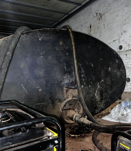 На Львівщині затримали чоловіків, які пошкодили нафтопровід та спробували викрасти 5 тонн пального