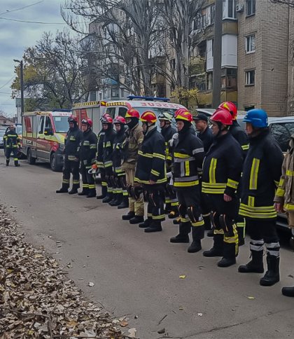 22 рятувальники зі Львівщини поїхали допомагати відновлювати Херсонщину