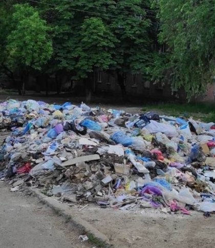 Близько 9 тисяч тонн сміття заполонили маріупольські вулиці – міська рада