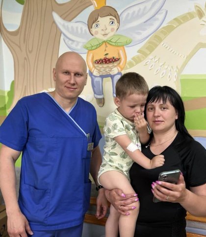 Львівські лікарі вилікували дворічного хлопчика, у якого діагностували запалення кісткового мозку