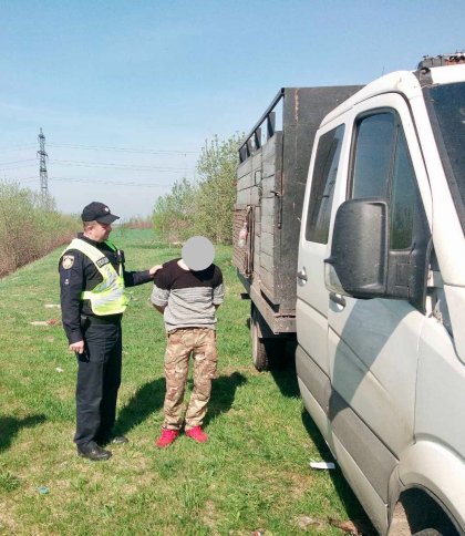 Мешканця Львівщини оштрафували на 51 тис. грн за поховання решток тварин у полі