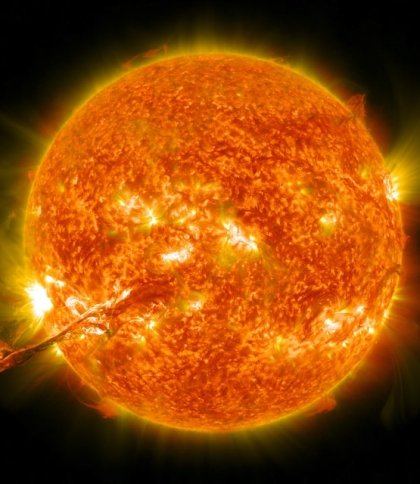 Космічний апарат наблизився до Сонця і показав, як воно виглядає зблизька