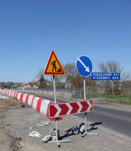 Україна стягнула з китайської компанії 12 млн доларів за неякісний ремонт доріг у двох областях