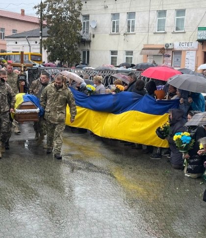 У Стрию прощалися із військовим, який поліг за Україну