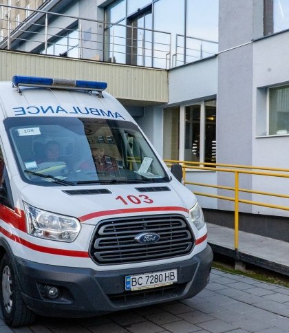 У Львові лікарі врятували чоловіка, в якого зупинився кровообіг та дихання