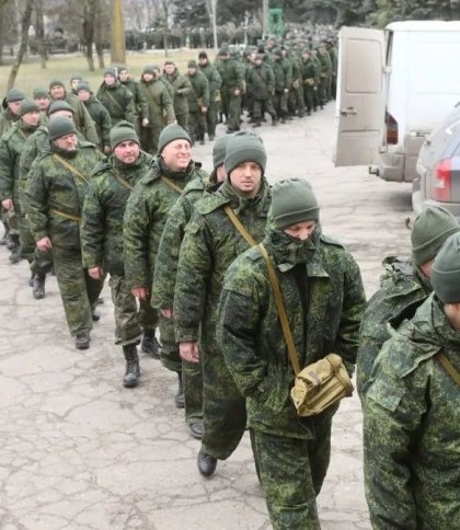 окупантам не вдалась "мобілізація" чоловіків із ЛНР і ДНР - розвідка