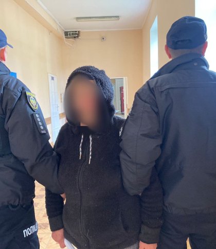 На Самбірщині затримали жінку, яка п’яною зарізала свого чоловіка