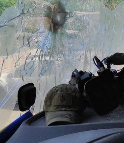 росіяни обстріляли евакуаційну машину: на Луганщині зупиняють евакуацію