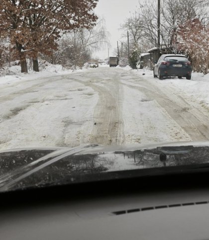 Львів’яни скаржаться на нечищені від снігу і льоду вулиці