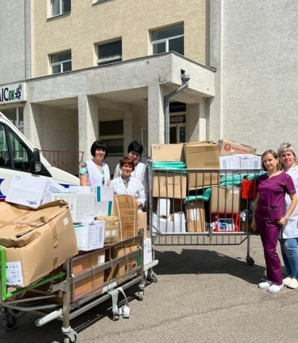 Львівський онкоцентр отримав карету швидкої допомоги від Польщі