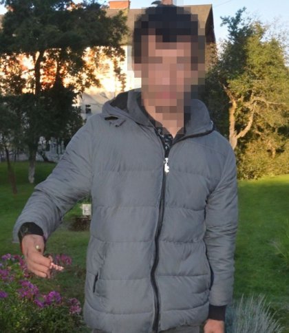 Наркокурʼєра засудили на шість років увʼязнення за постачання наркотиків в Дрогобицьку колонію