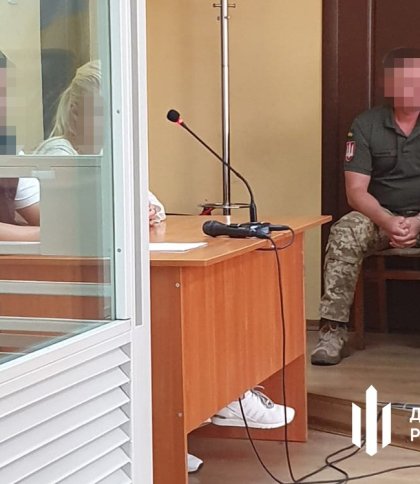 Мав наркотики та знімав на відео побиття військового: суд арештував керівника районного військкомату на Рівненщині