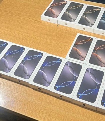 Контрабанду нових Iphone 16 Pro на три мільйони гривень виявили львівські митники