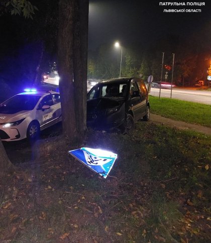 П’яний водій Volkswagen у Львові вчинив ДТП та намагався сховатися
