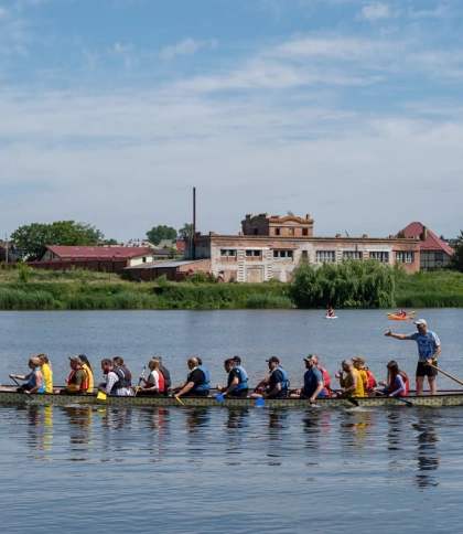 На Львівщині понад 30 ветеранів та членів їхніх сімей відвідали тренування з веслування