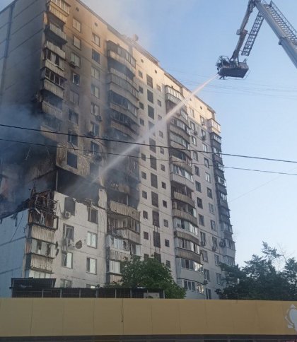У Києві пролунав вибух в 16-поверхівці, є загиблі та поранені