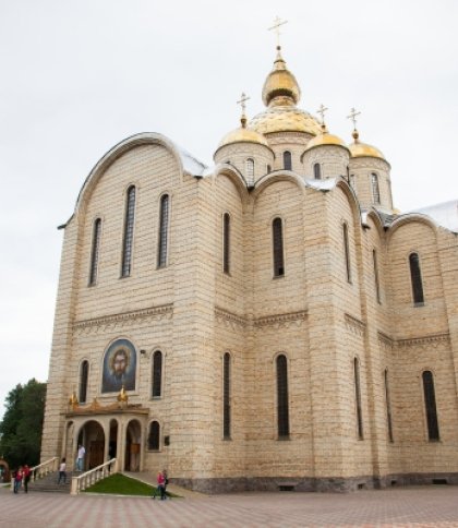 У Черкасах віряни влаштували бійку у Свято-Михайлівському соборі