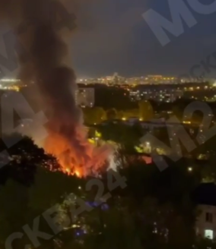 У центрі Москви знову палає (відео)
