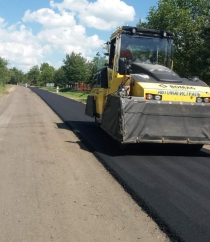 На Львівщині завершили ремонт прикордонної дороги Мостиська - Краковець
