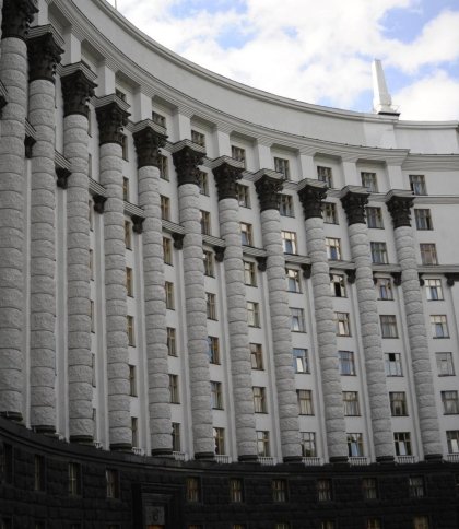 В Україні звільнили заступників керівників митниці, Держпродспоживслужби та Держлісагентства