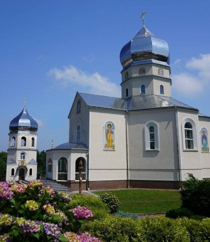 На Львівщині ще дві парафії покинули російську церкву