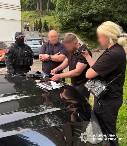 Полковника судової охорони Львівщини затримали на хабарі